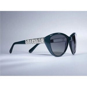 CHANEL Black Sunglasses with Crystal Detail
